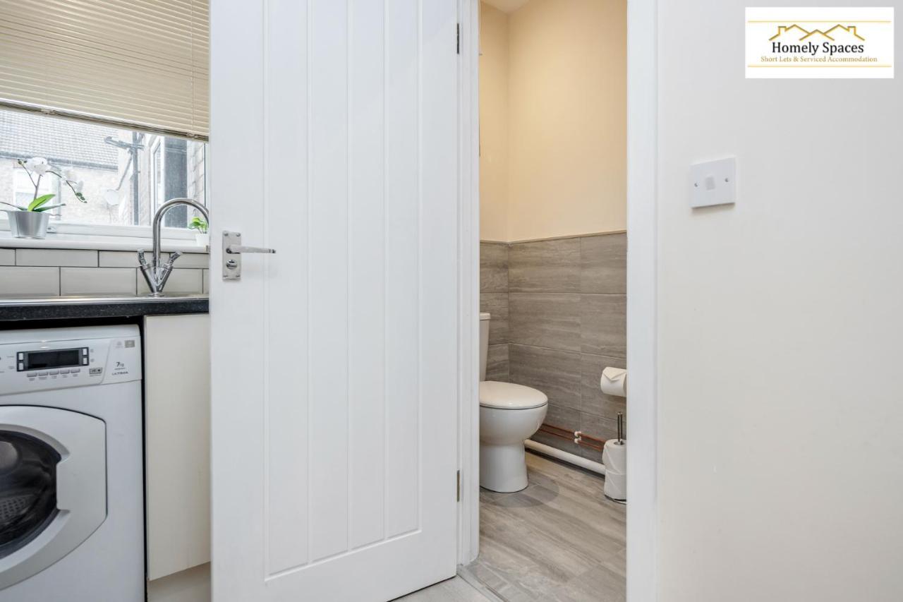 Bedford Hospital Victoria Apartments A And B By Homely Spaces Short Lets & Serviced Accommodation Экстерьер фото