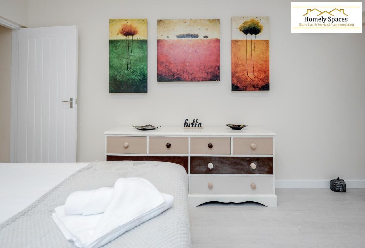Bedford Hospital Victoria Apartments A And B By Homely Spaces Short Lets & Serviced Accommodation Экстерьер фото